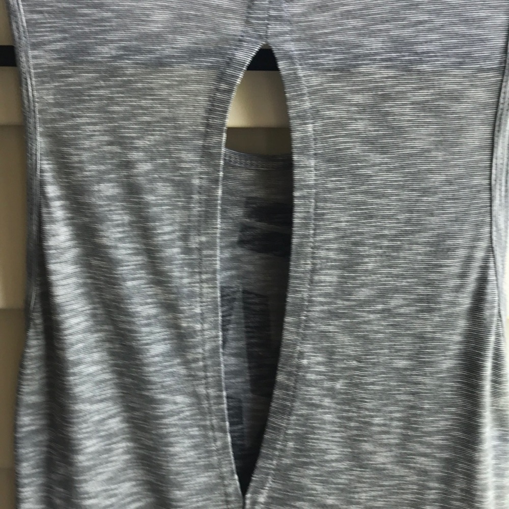 #EVCR NEVER GIVE UP Tank Top.. Size L - Picture 6 of 8